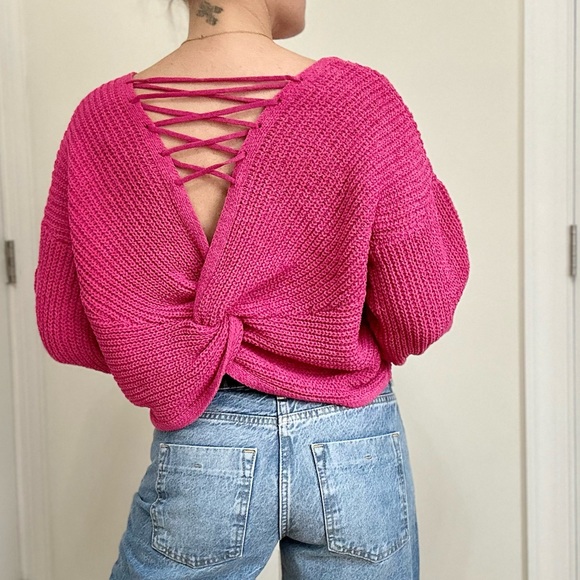 Beautiful Twist Back Crop Chenille Pullover Sweater - Picture 6 of 9